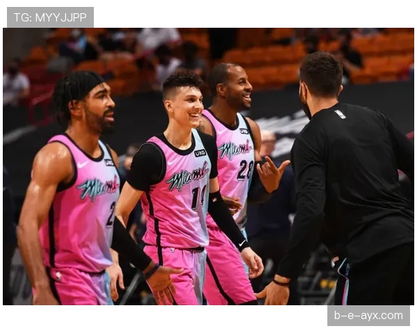 奥拉迪波无球跑动制造防守裂隙，提升外线接球投效率